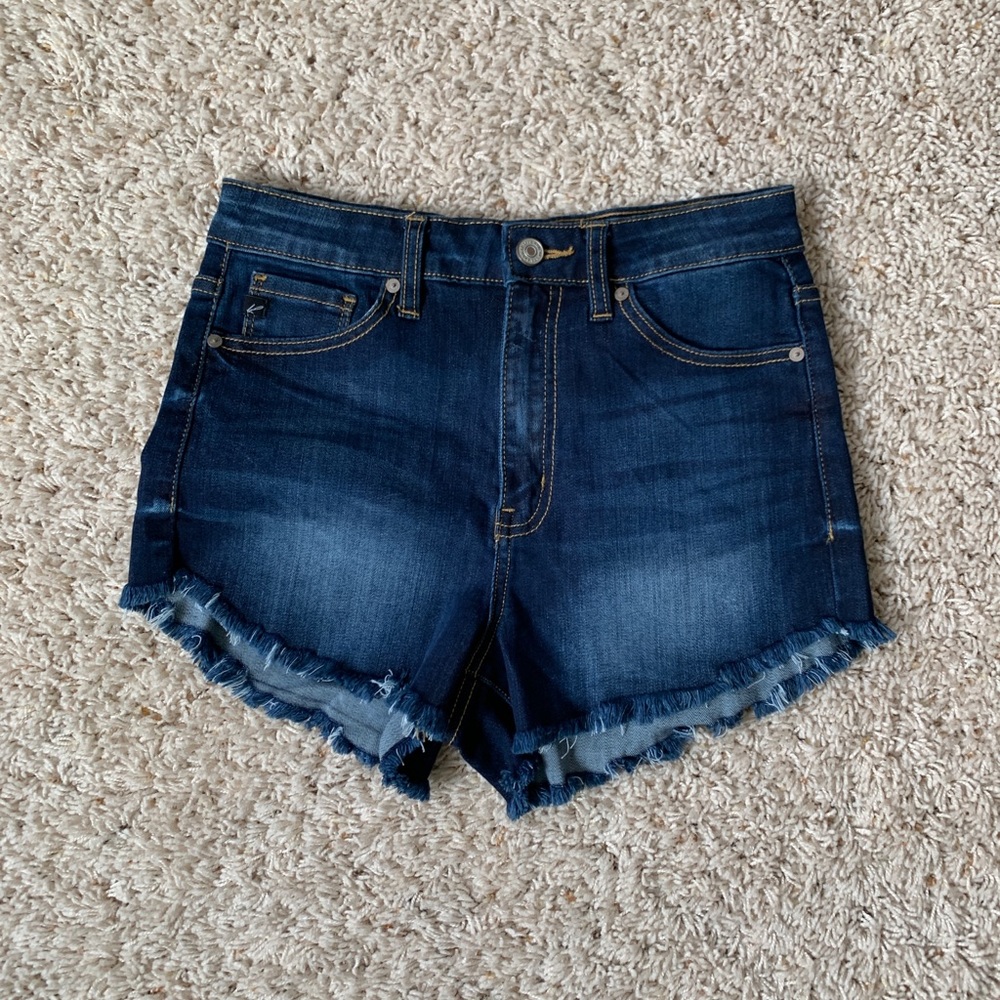Dark blue denim high waisted jean shorts